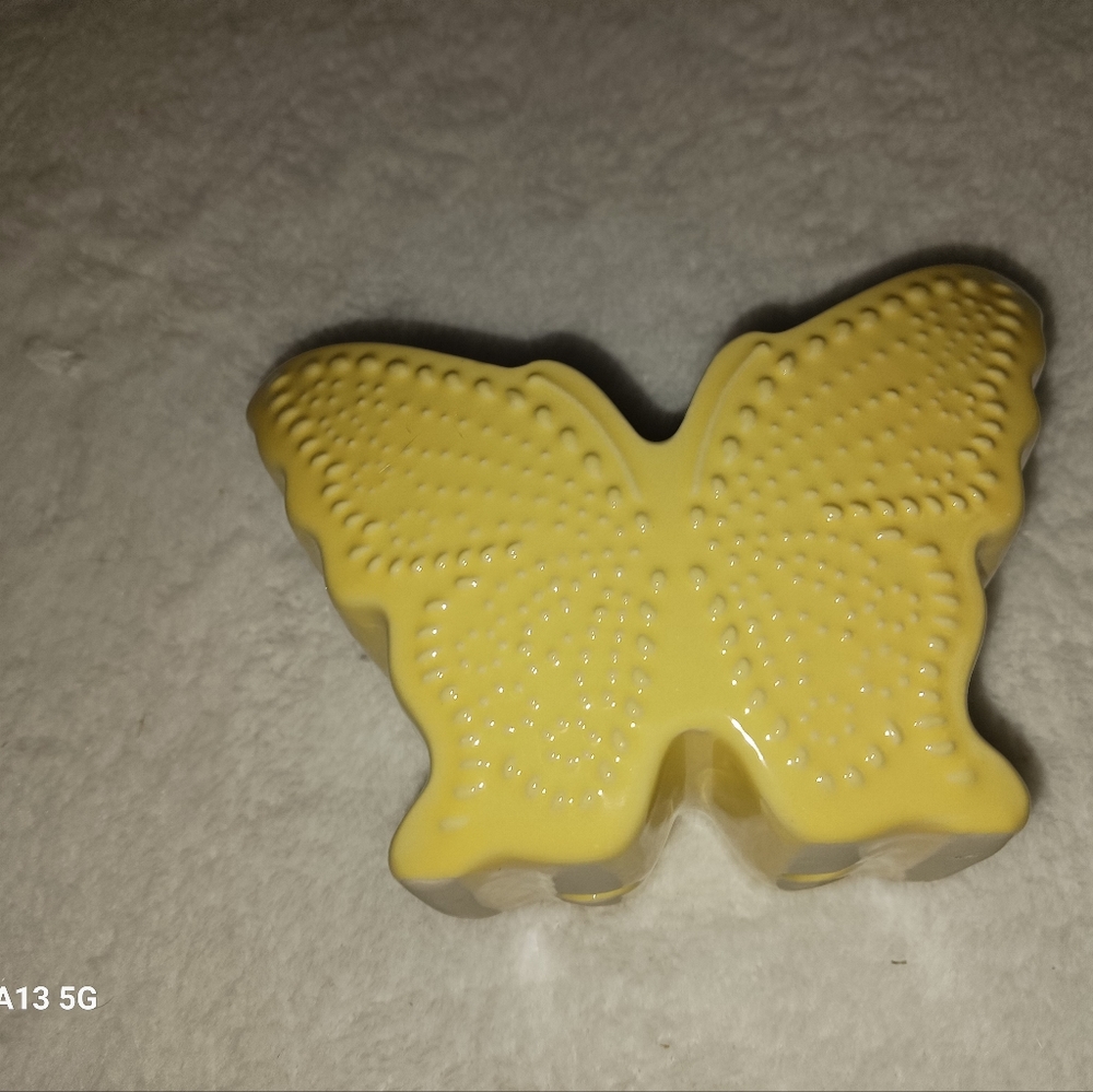 Temp-tations Spring Figurines - Picture 4 of 4